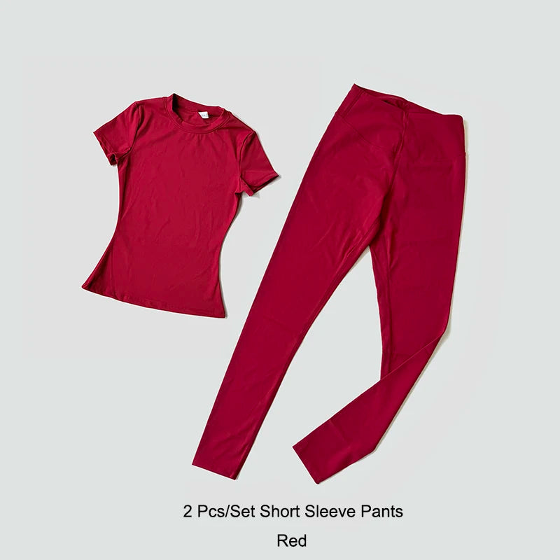 مجموعة يوغا نسائية ملابس رياضية ملابس تمرين ملابس رياضية بنطال رياضي ضيق لياقة بدنية قميص قصير الأكمام بدلة رياضية