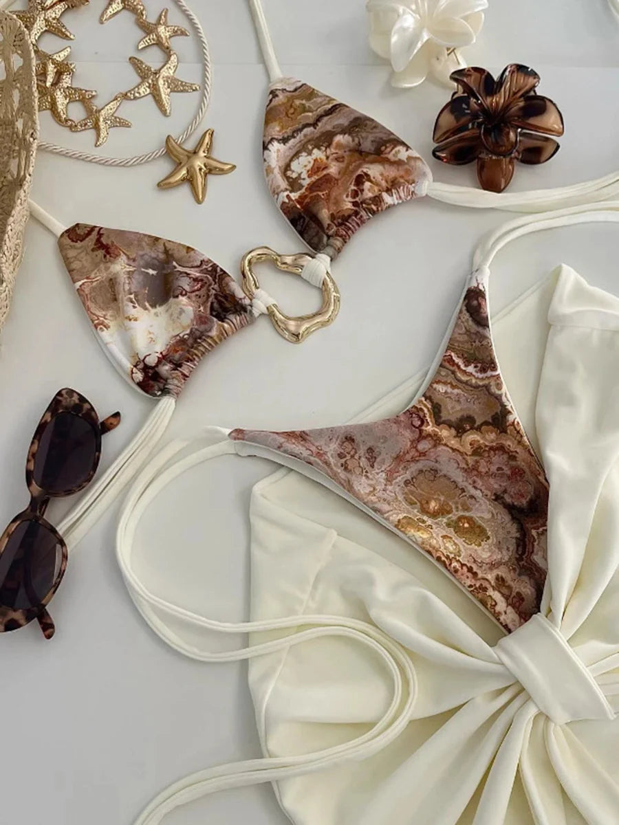 ملابس سباحة مثيرة ببيكيني صغير للنساء 2025، طقم بيكيني برازيلي منقط، ملابس سباحة بكيني بخيط رفيع، ملابس شاطئ نسائية