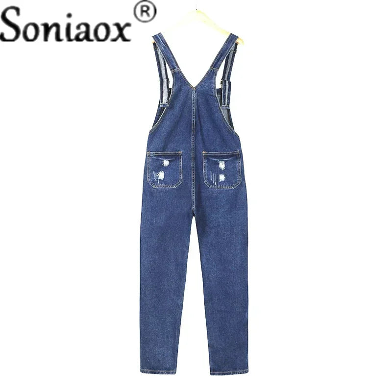 جمبسوت جينز كاجوال للنساء من Streetwear Hole Denim Jumpsuits 2024 بحمالات فضفاضة وجيوب وبنطال طويل مع خصر مستقيم ورومبير جينز