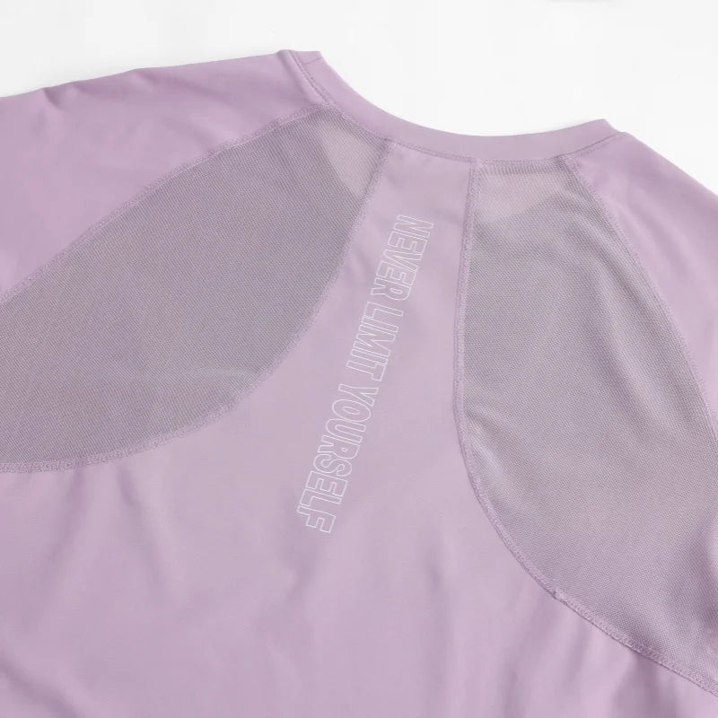 قميص يوجا نسائي بأكمام طويلة من PHIGEER سريع الجفاف وخفيف الوزن لممارسة التمارين الرياضية وملابس رياضية فضفاضة قابلة للتنفس وقميص للجري وملابس رياضية جديدة