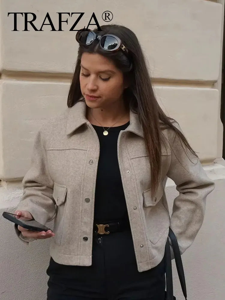جاكيتات TRAFZA للنساء، موضة خريفية، جاكيت بأكمام طويلة وجيوب أمامية سادة، معطف خارجي أنيق غير رسمي للنساء