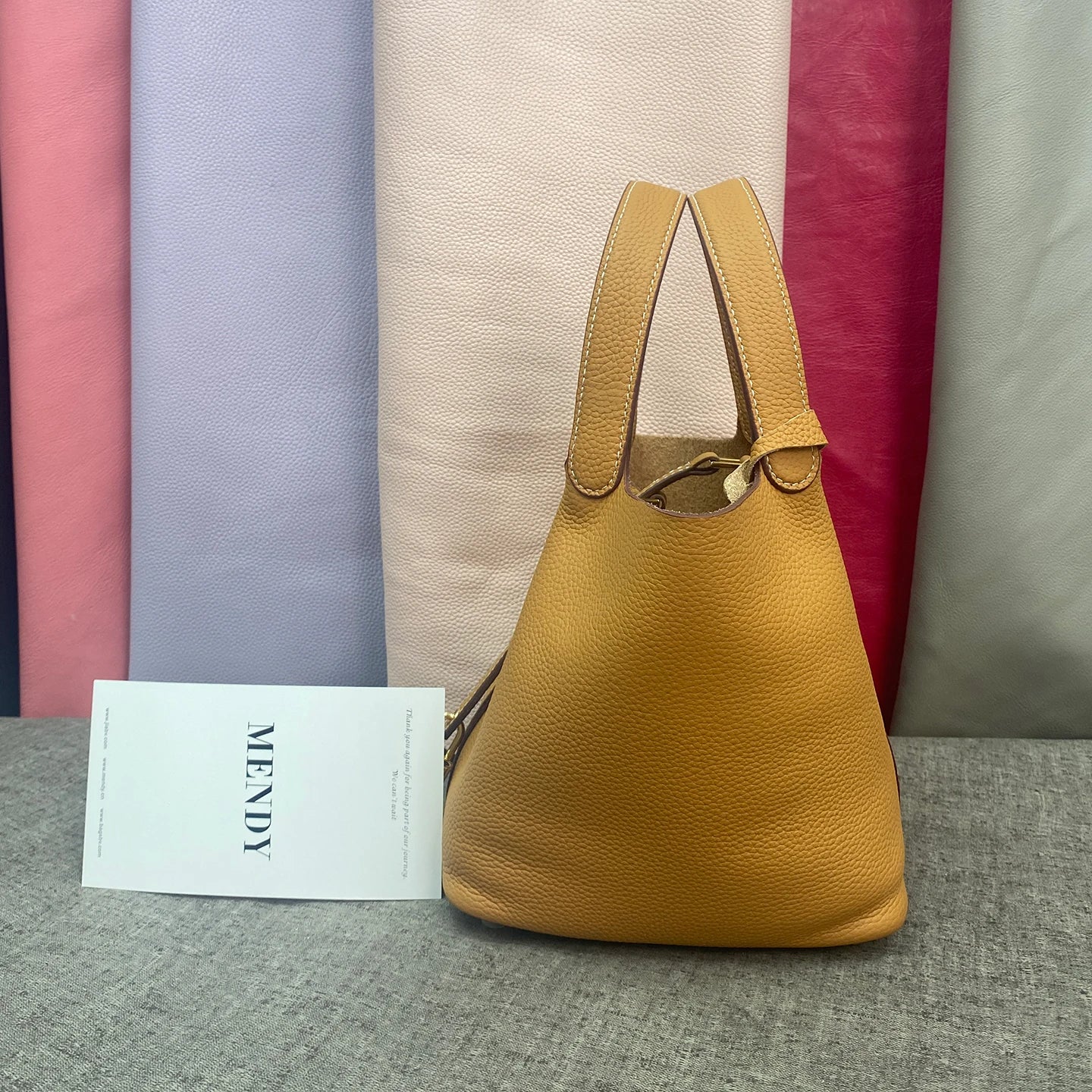 حقيبة يد نسائية من MENDY، حقائب دلو 18 صغيرة، حقائب كتف صغيرة، حقيبة كروس بودي، حقيبة خصر فاخرة، حقائب مصممة من الجلد الأصلي عالي الجودة