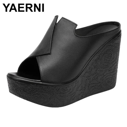 صنادل YAERNI بكعب عالٍ 11 سم بكعب ودجز عصري للنساء في الصيف، أحذية نسائية جديدة مفتوحة الأصابع بمقاس كبير 