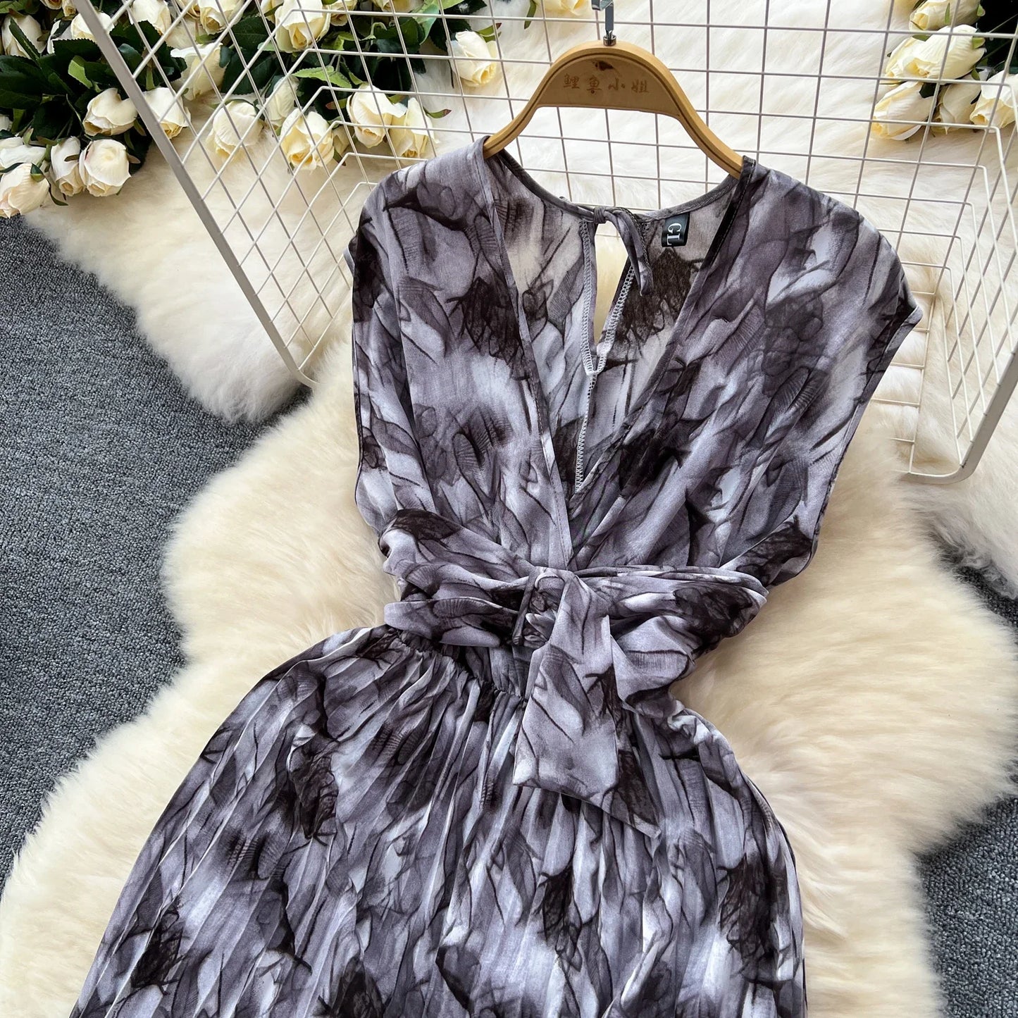 Summer Elegant Women Abstract Print Jumpsuit Chic Streetwear Wide Leg Romper Mujer V Neck Bodycon Sleeveless High Jumps