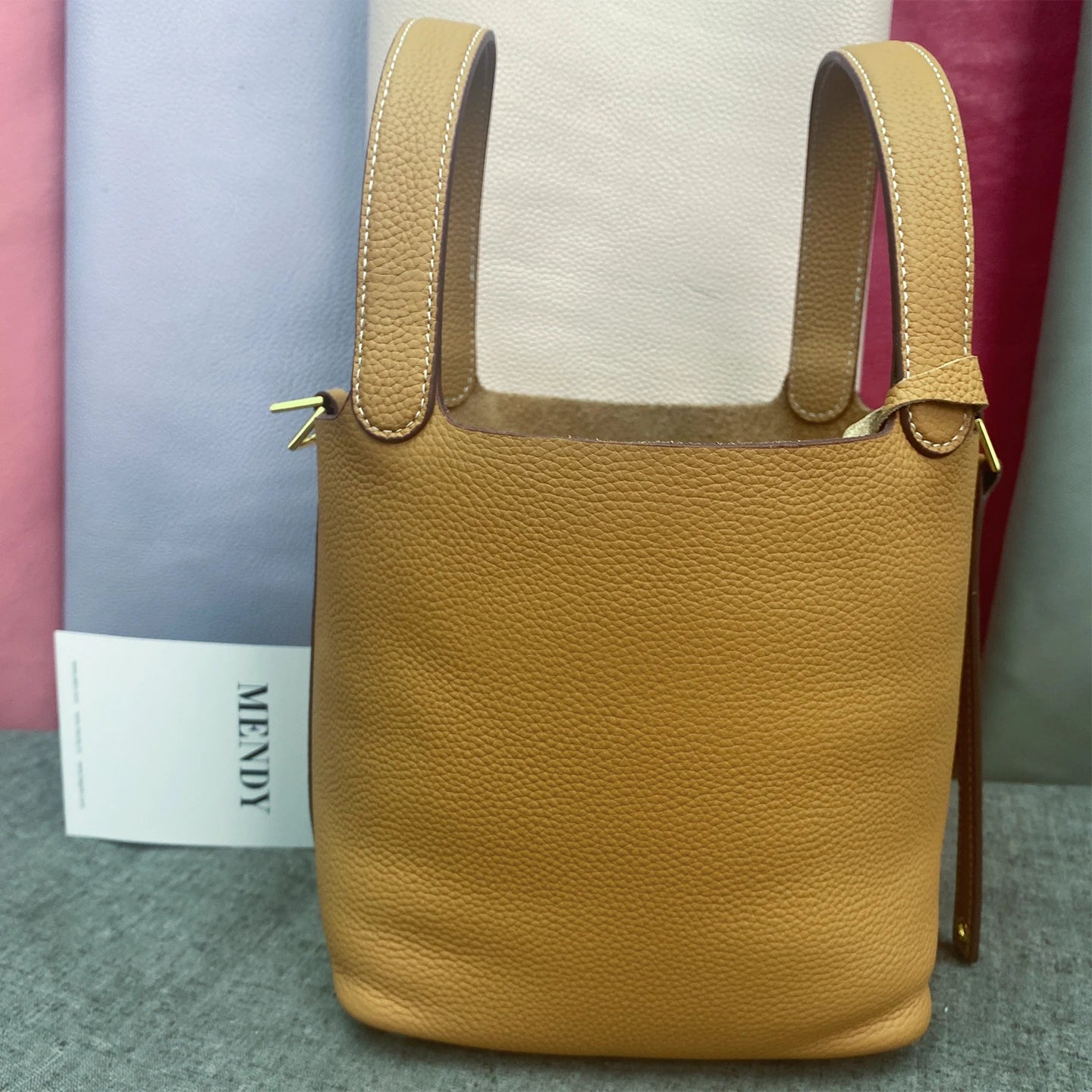 حقيبة يد نسائية من MENDY، حقائب دلو 18 صغيرة، حقائب كتف صغيرة، حقيبة كروس بودي، حقيبة خصر فاخرة، حقائب مصممة من الجلد الأصلي عالي الجودة