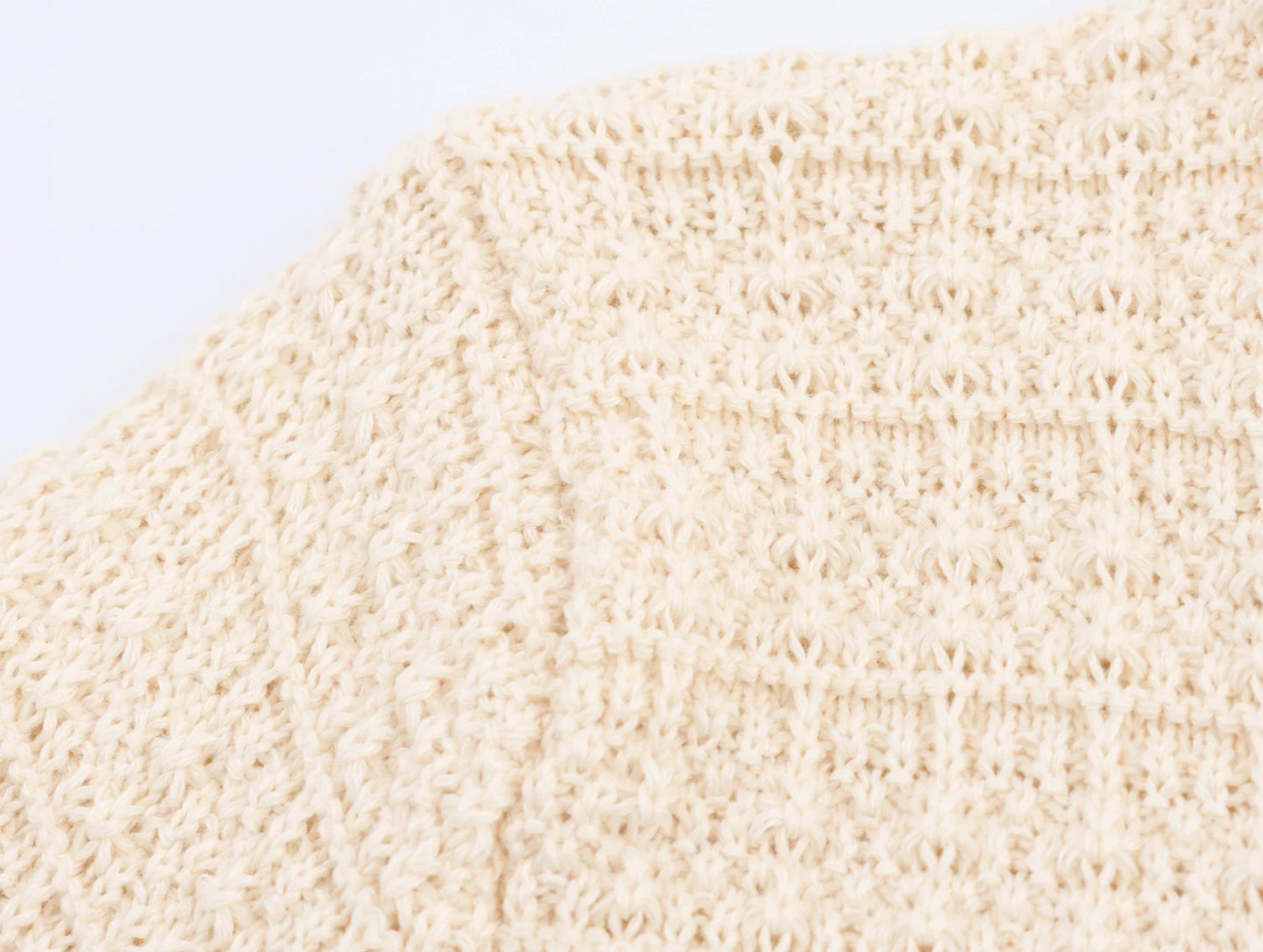 DEEABAE Autumn And Winter New Round Neck Buckle Decoration Gentle and Versatile Short Sleeve Knitted Cardigan Half Skirt Set