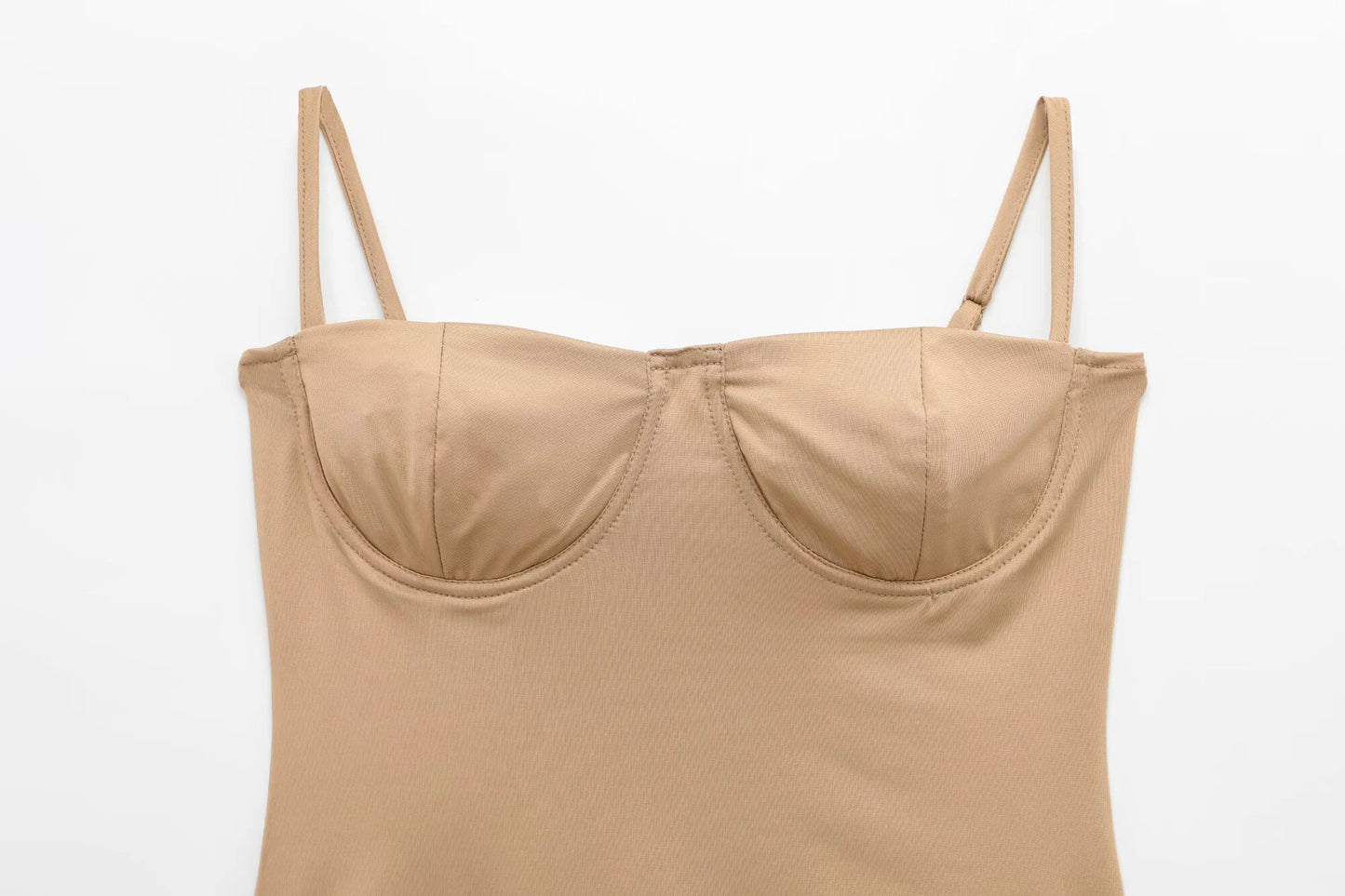 جمبسوت نسائي من DEEABAE بتصميم جديد مثير ضيق من أعلى الفخذ مع وسادة صدر 