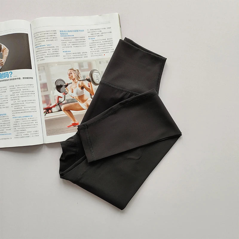 بنطلون يوغا عاري الخصر للنساء، مناسب للارتداء مع لباس ضيق لرفع الورك، سريع الجفاف، بنطلون رياضي ضيق بخيوط عالية من الأسفل 