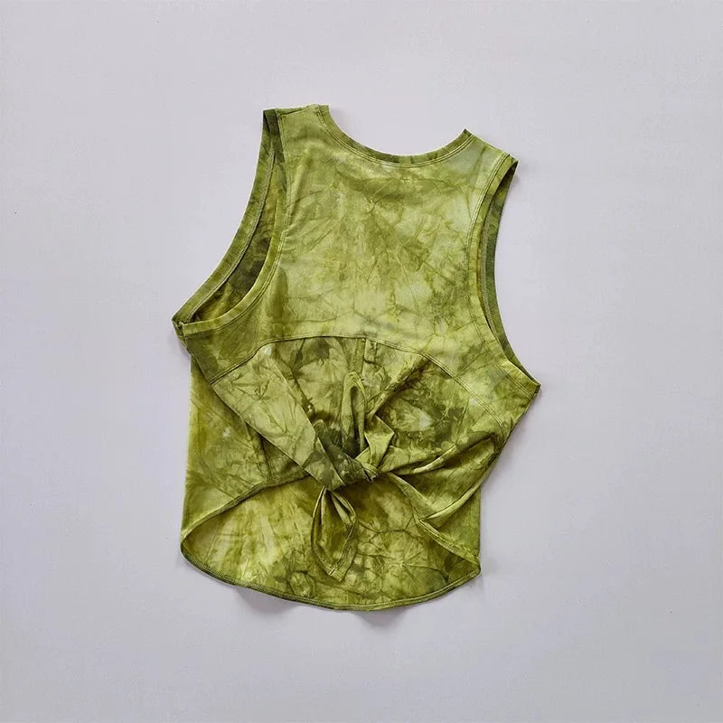 سترة رياضية نسائية سريعة الجفاف فضفاضة للجري والصالة الرياضية بدون أكمام جميلة الظهر وقميص شبكي وقميص قصير لليوغا 